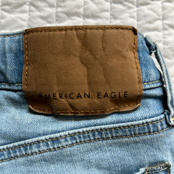 AMERICAN EAGLE AIRFLEX+ jeans. Men’s /boys size 26x28. Light wash. Pockets - Picture 10 of 12